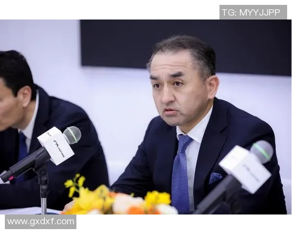 上海乒乓球队加速转型探索新战术引发热议与关注