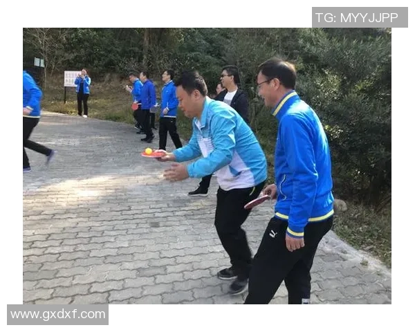 黄秀英的乒乓球人生深度对话与成长历程的启示与反思